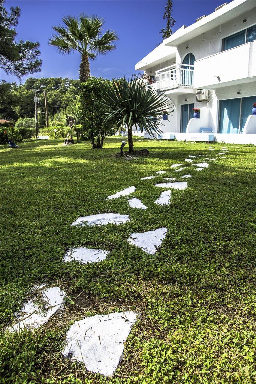 Pine Trees Art Hotel Ixia  Exterior foto